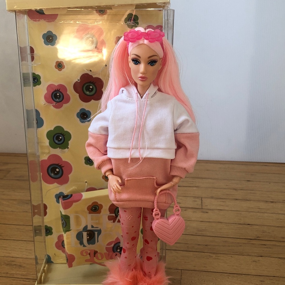 Defa Lucy Pink Fashion Doll with Heart Purse - Stylish Kids Doll